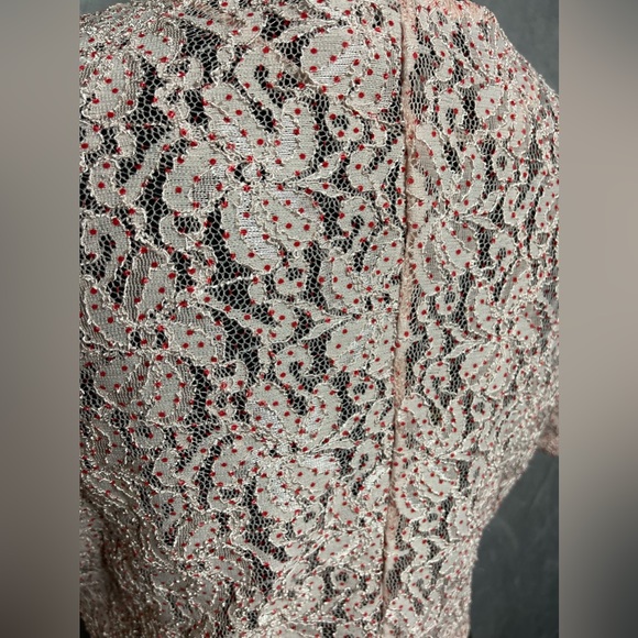 Light pink blush floral lace crop top with tiny red polka dots and twist front - Picture 6 of 6